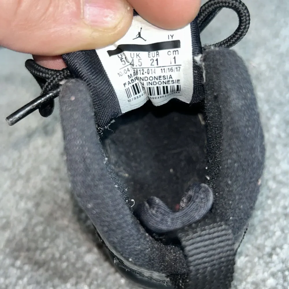 Nike Boys Air Jordan 9 401812-014 Black Basketball Shoes Sneakers Size 5C